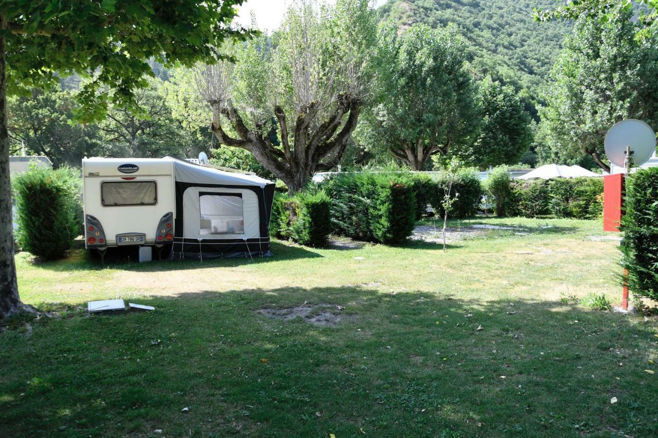 Camping Du Bourg Digne-les-Bains Exterior photo
